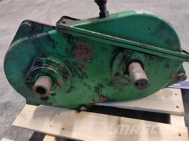 John Deere 1085 Transmissie