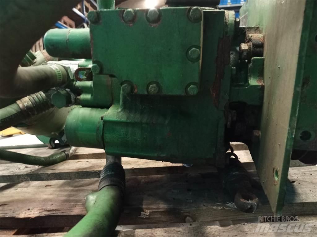 John Deere 1085 Hydraulics