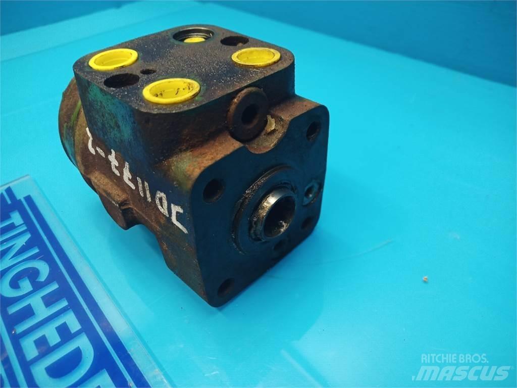 John Deere 1177 Hydraulics