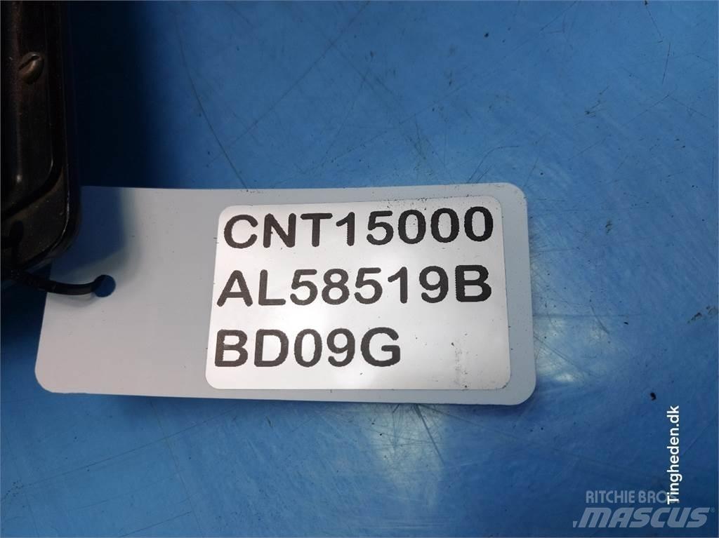 John Deere 1550 Cabine en interieur