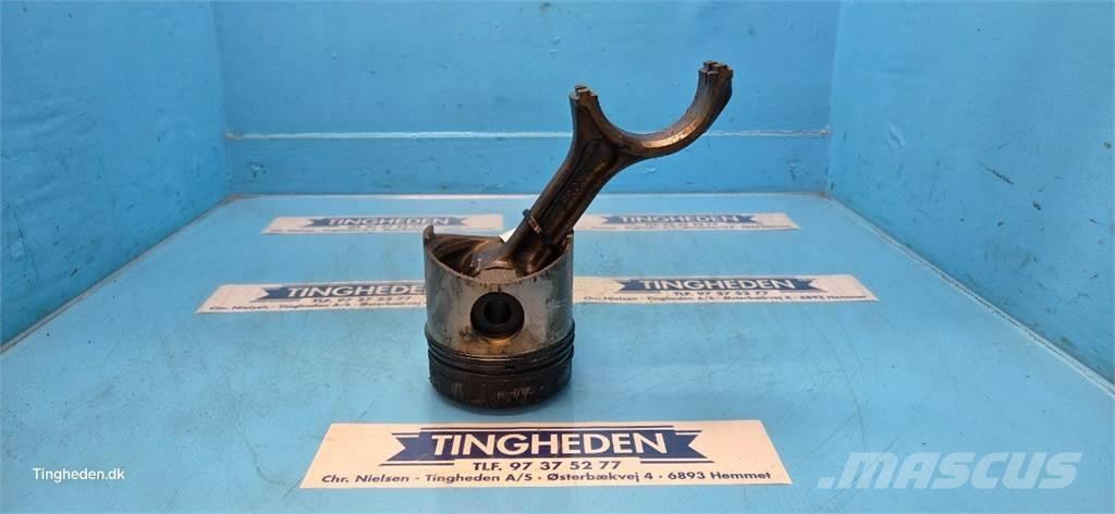 John Deere 1630 Motoren
