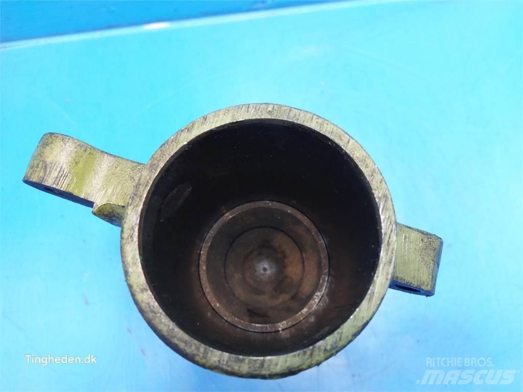 John Deere 2030 Hydraulics