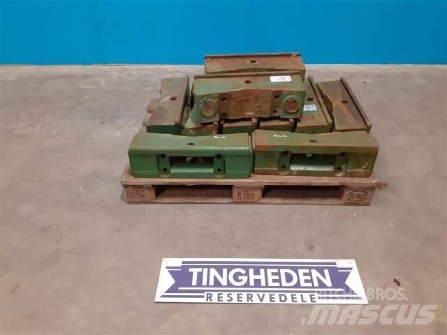 John Deere 2040 Frontgewichten