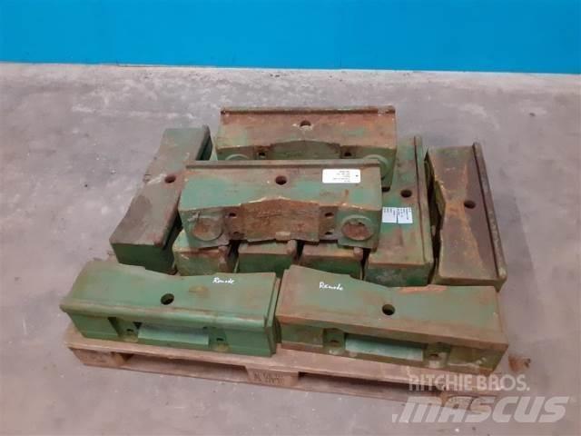 John Deere 2040 Frontgewichten