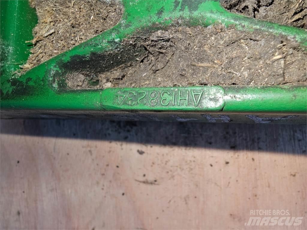 John Deere 2054 Zand- en zoutstrooimachines