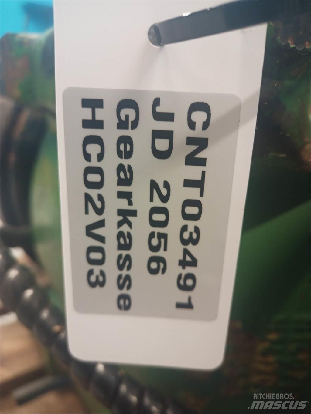 John Deere 2066 Transmissie