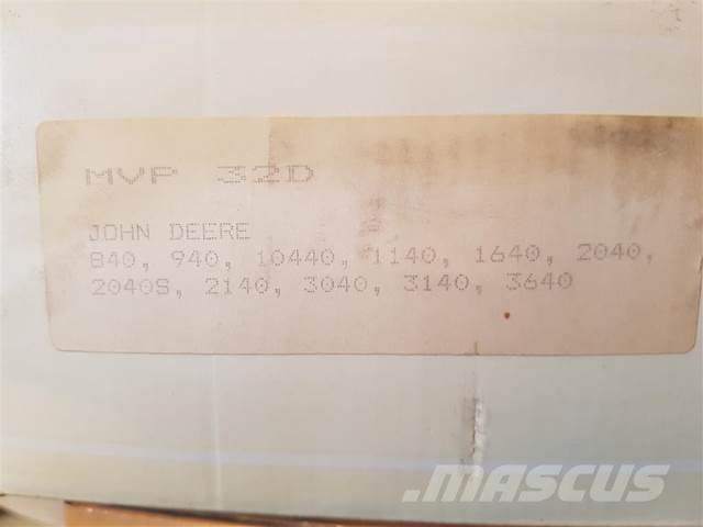 John Deere 2140 Electronics