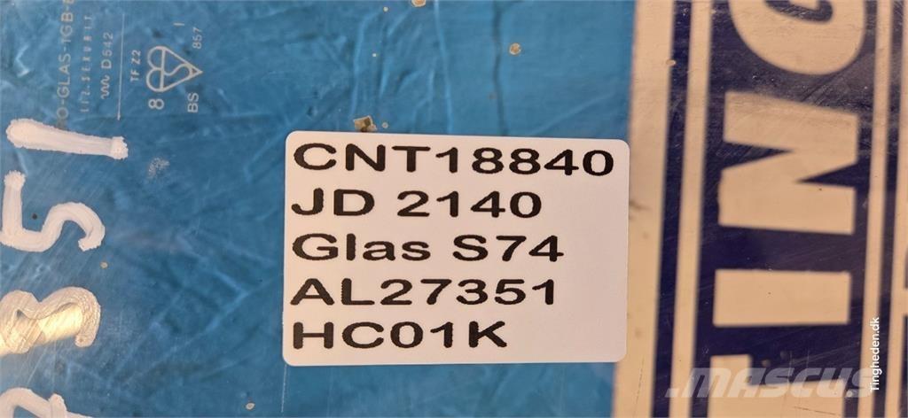 John Deere 2140 Cabine en interieur