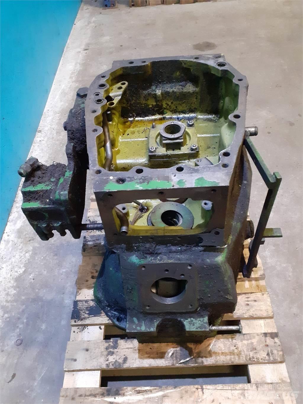 John Deere 2240 Transmissie