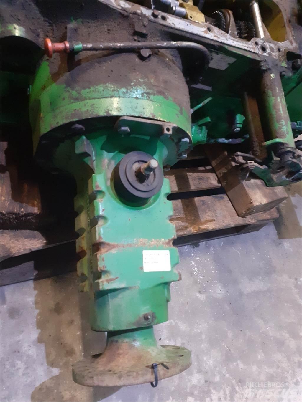 John Deere 3040 Transmissie