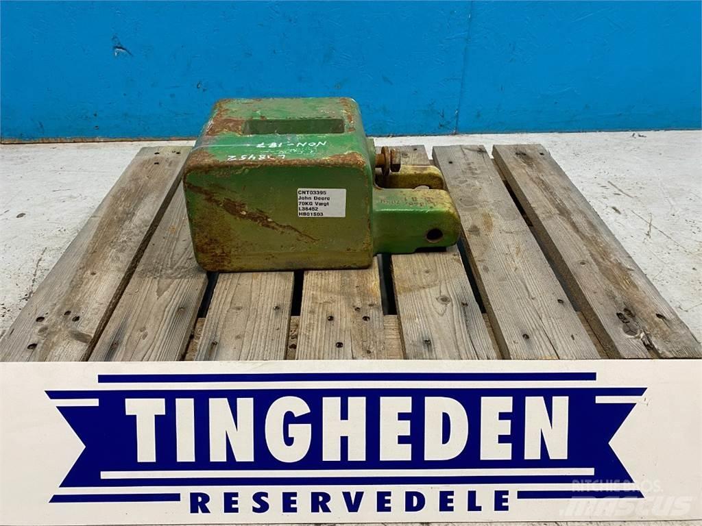 John Deere 3040 Frontgewichten