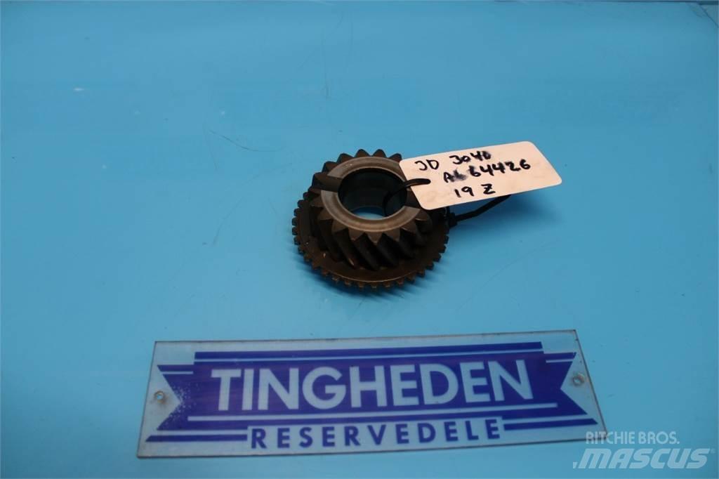 John Deere 3040 Transmissie