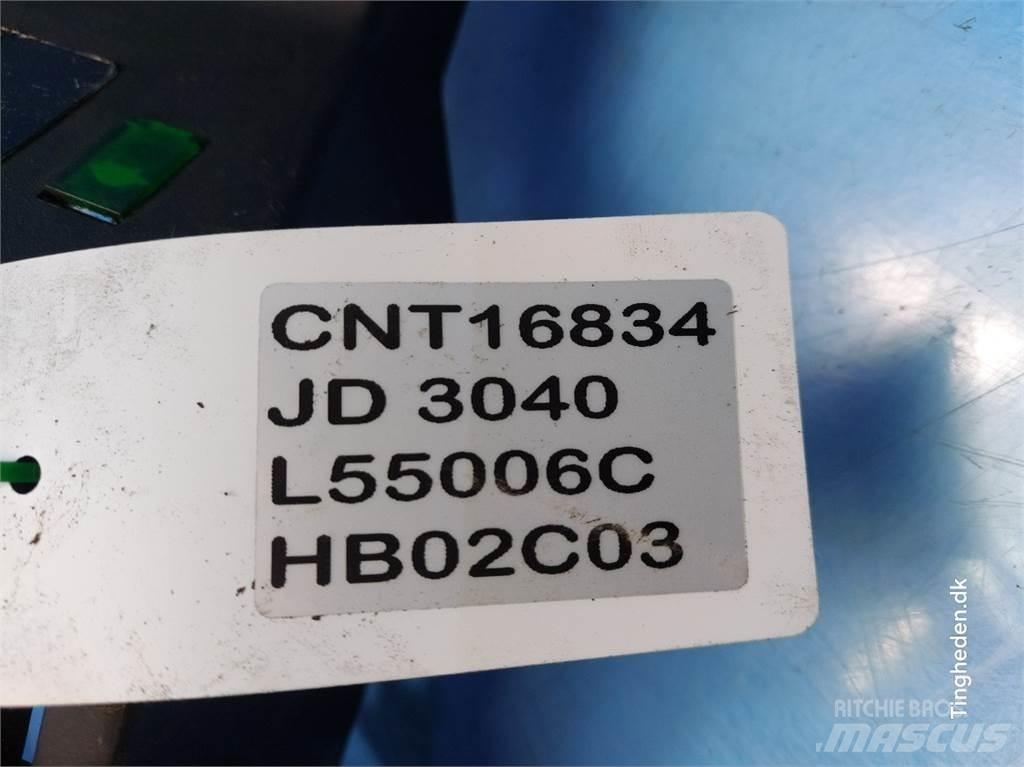 John Deere 3040 Cabine en interieur