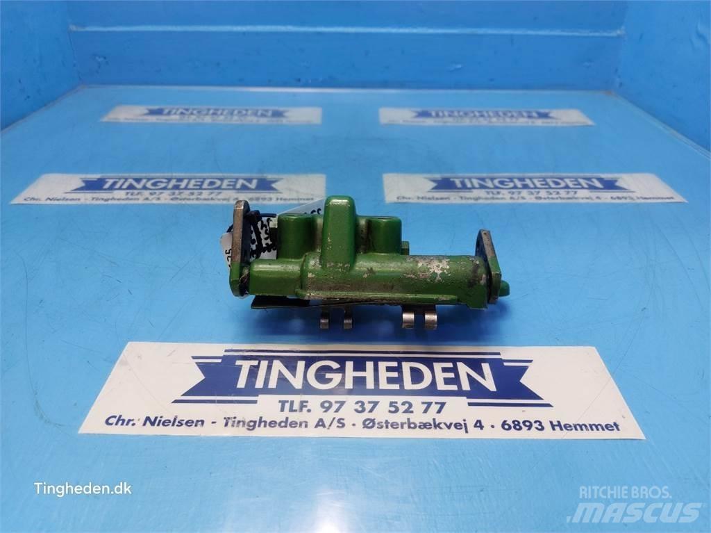 John Deere 3040 Transmissie