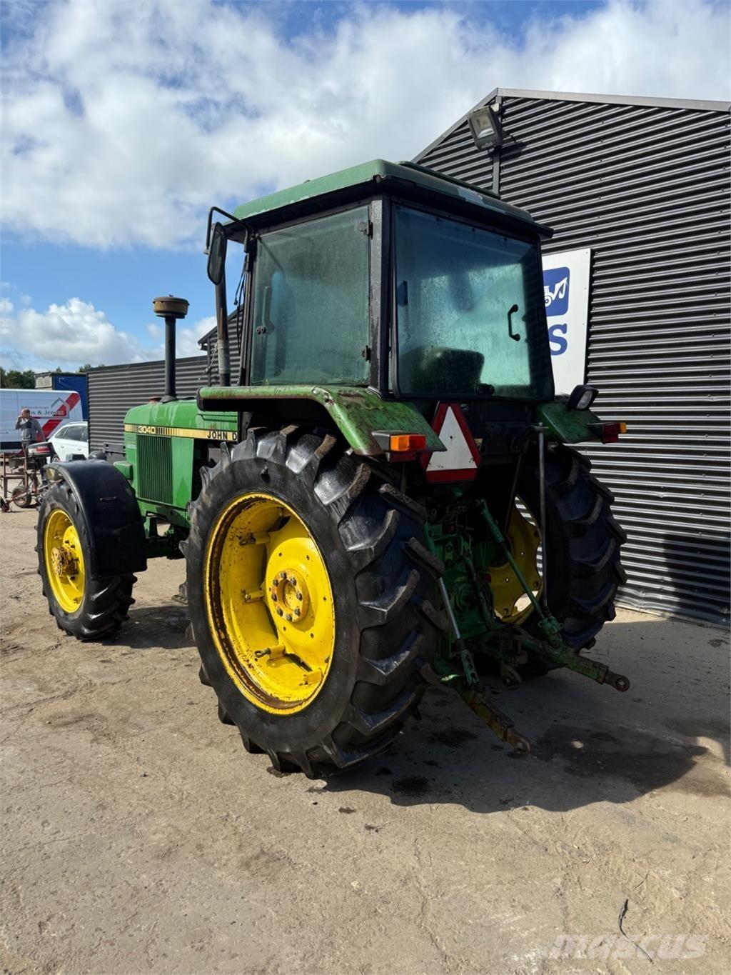 John Deere 3040 Tractoren
