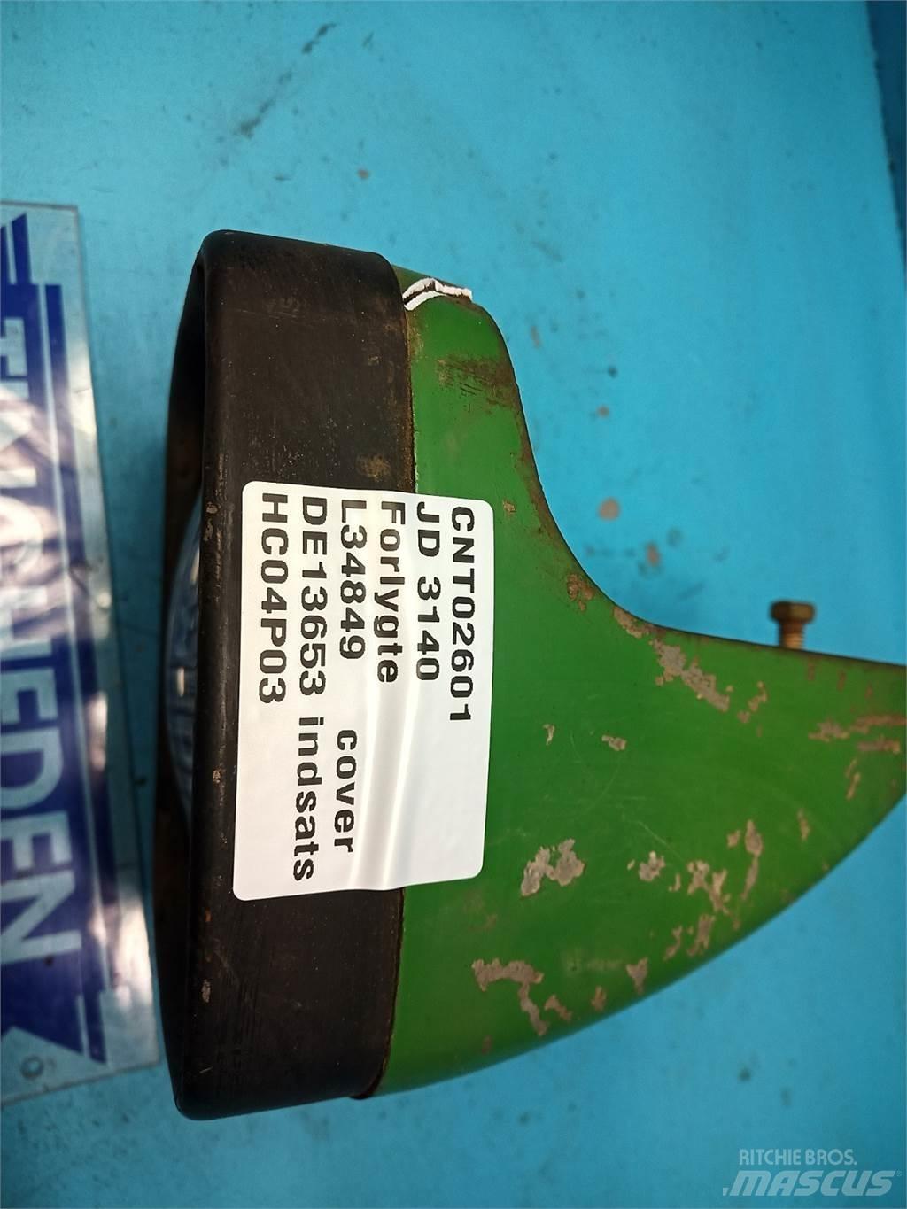 John Deere 3140 Electronics