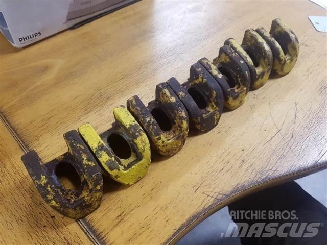 John Deere 4040 Banden, wielen en velgen