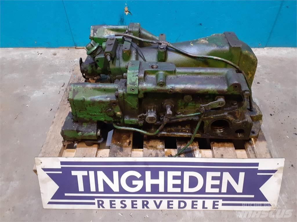 John Deere 4040 Transmissie