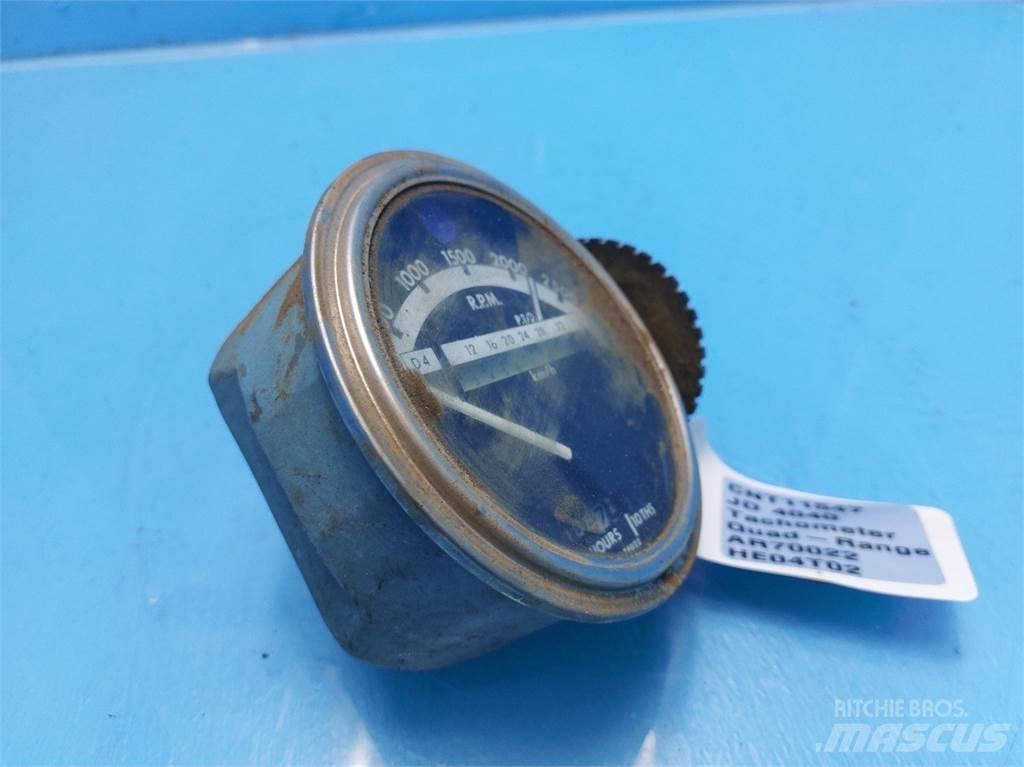 John Deere 4040 Electronics