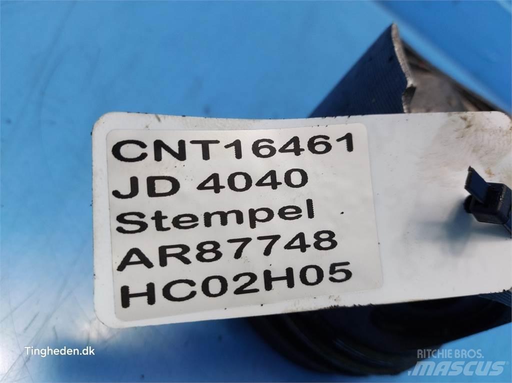 John Deere 4040 Motoren