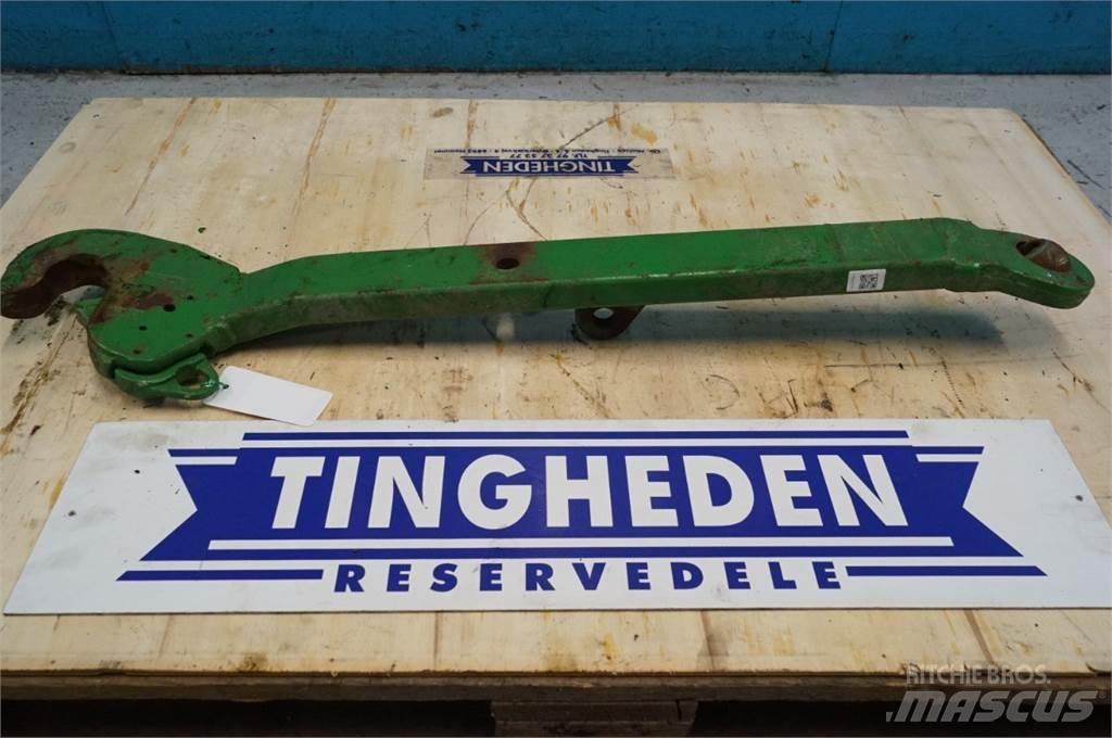 John Deere 5115R Overige accessoires voor tractoren