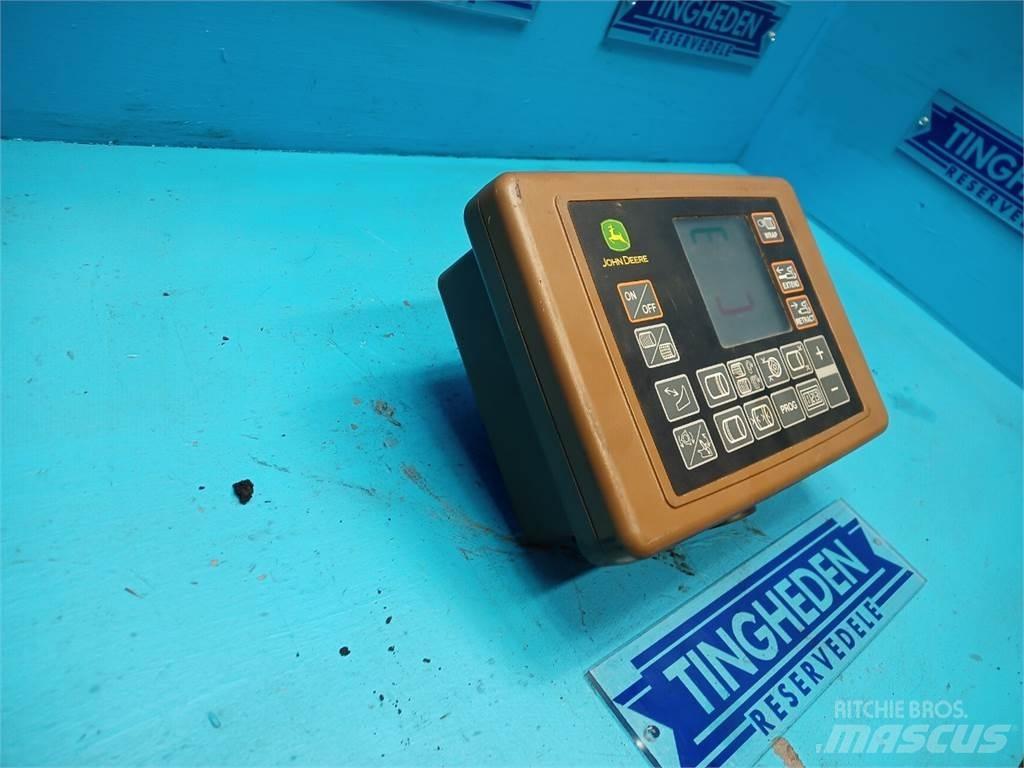 John Deere 590 Electronics