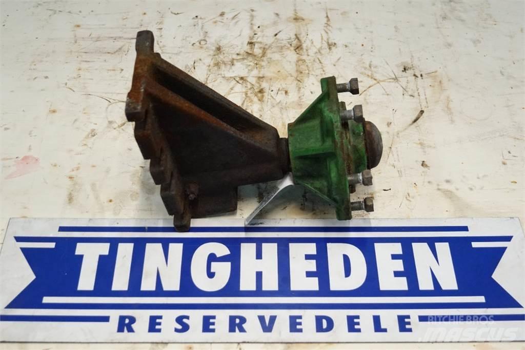 John Deere 590 Assen