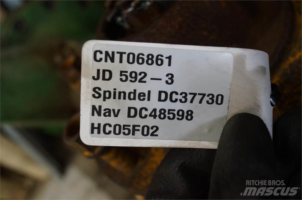 John Deere 592 Assen