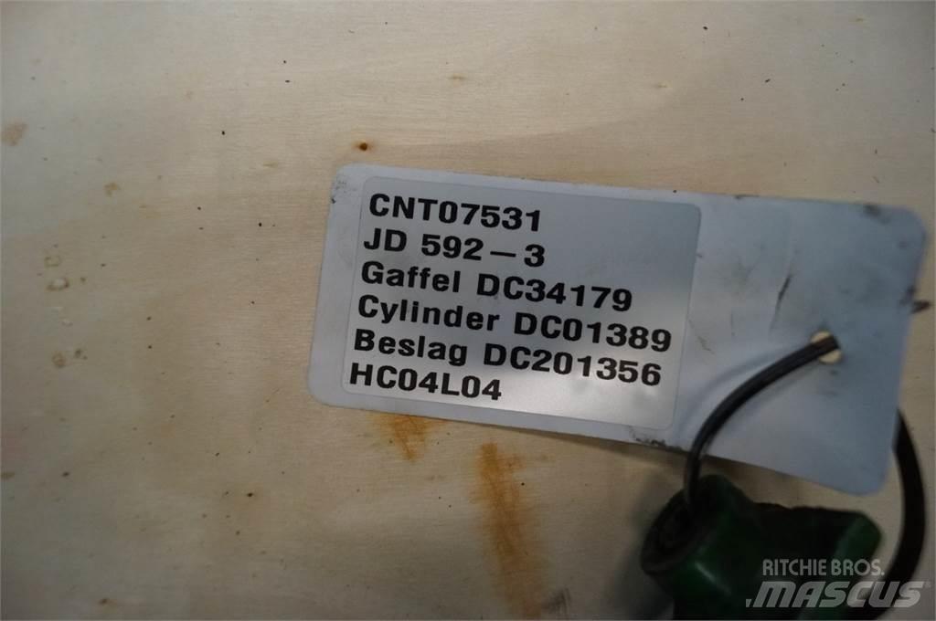John Deere 592 Overige hooi- en voedergewasmachines