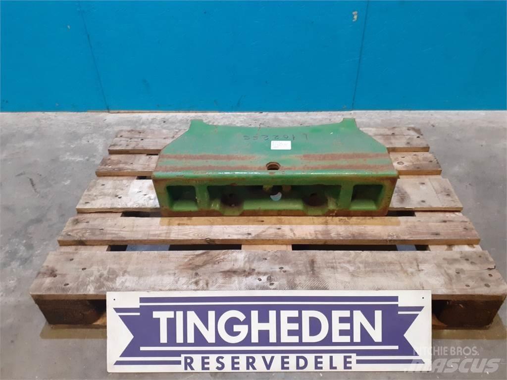 John Deere 6410 Frontgewichten