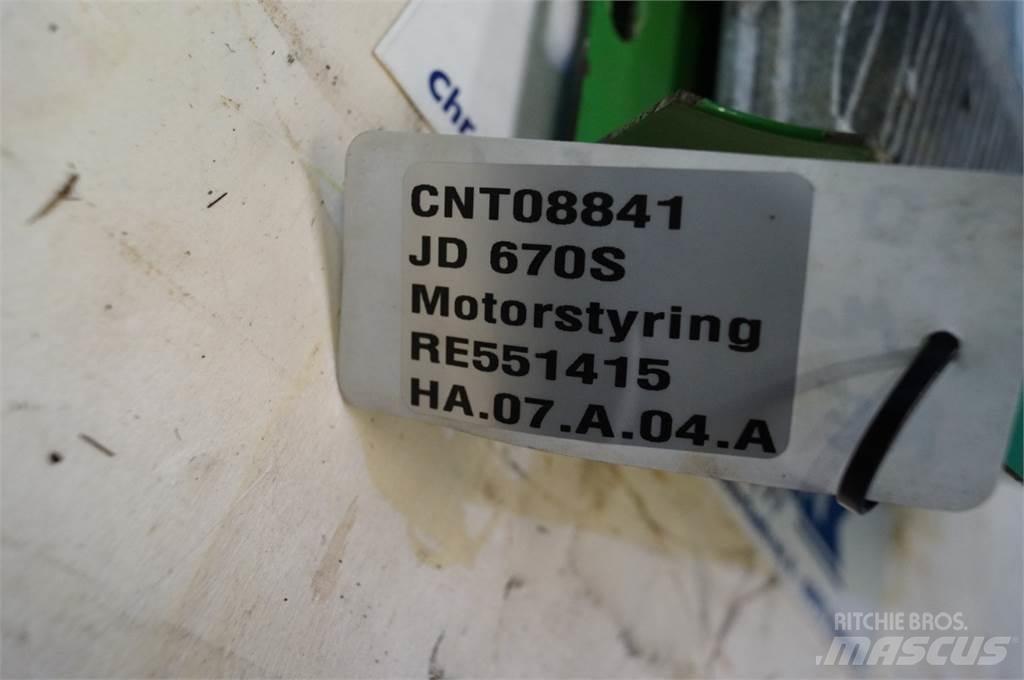 John Deere 670S Electronics
