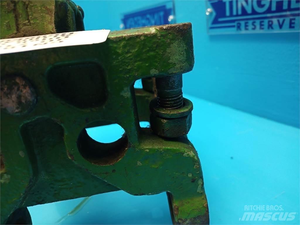 John Deere 710 Overige accessoires voor tractoren