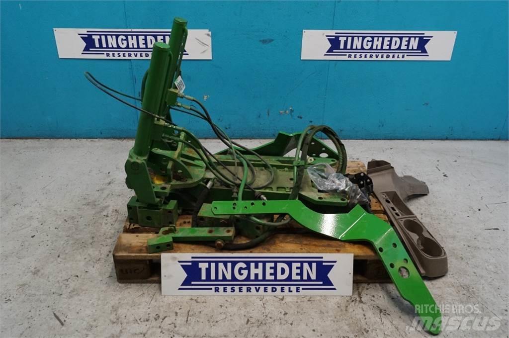 John Deere 8235R Overige accessoires voor tractoren