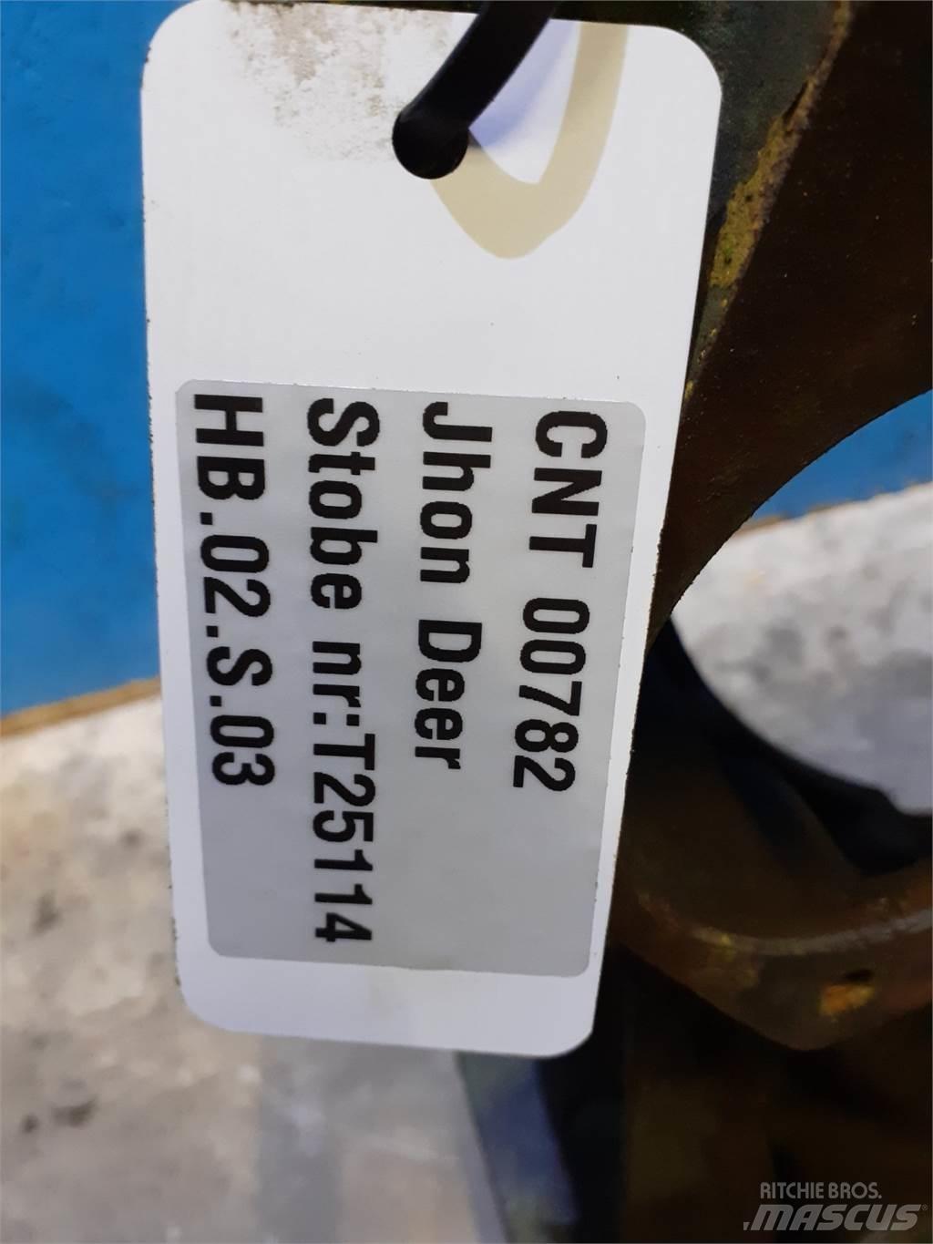 John Deere 935 Motoren