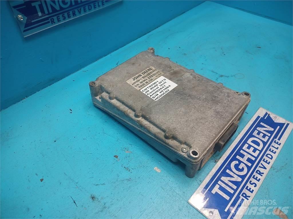 John Deere 9540 Electronics