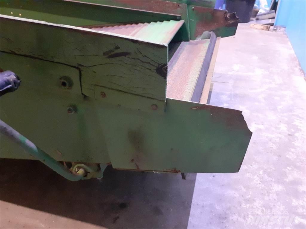 John Deere 955 Zand- en zoutstrooimachines