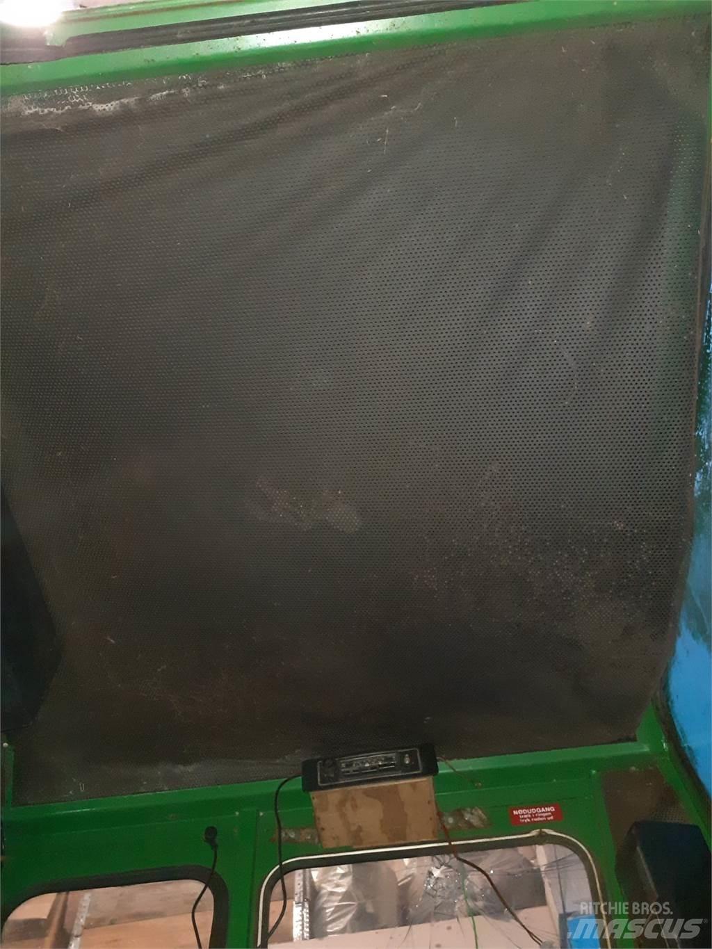 John Deere 955 Cabine en interieur
