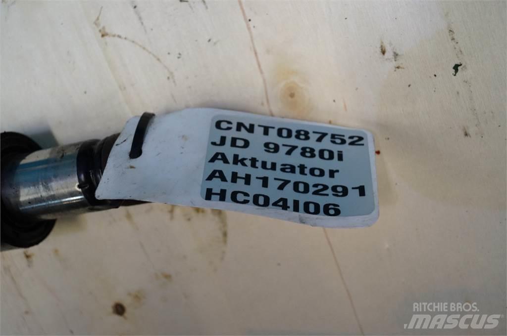 John Deere 9780 Electronics