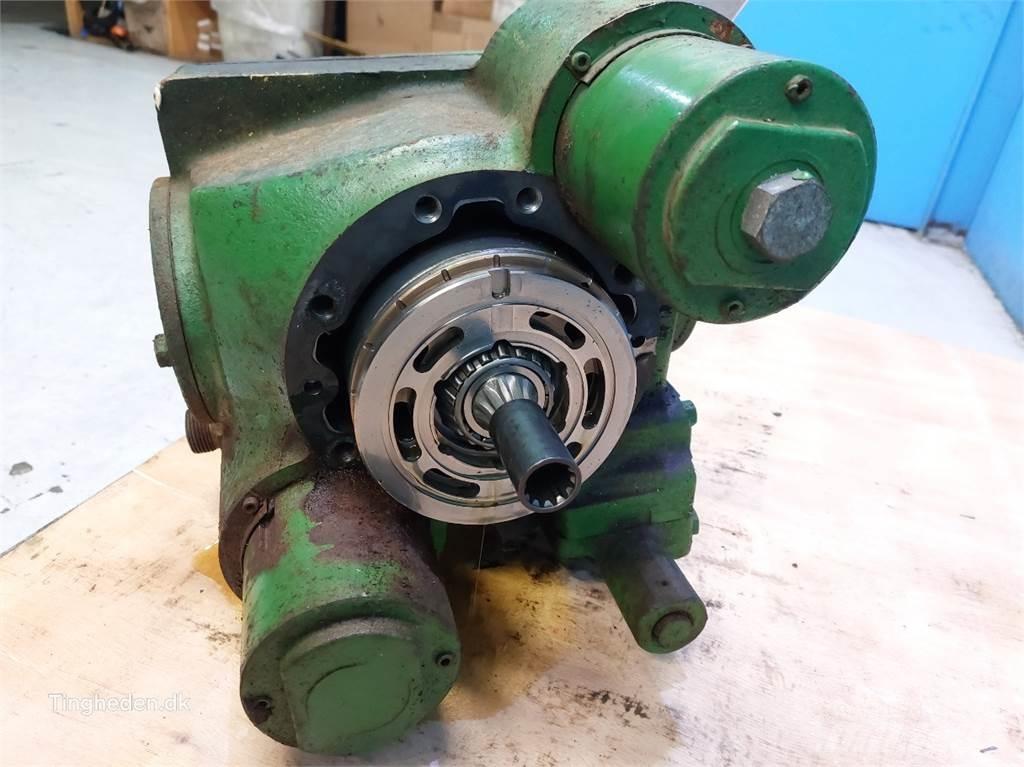 John Deere 9780 Hydraulics