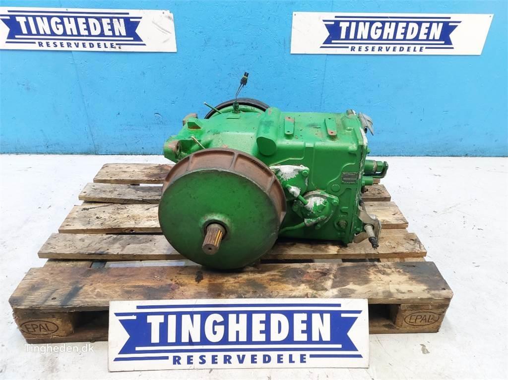 John Deere T660I Transmissie