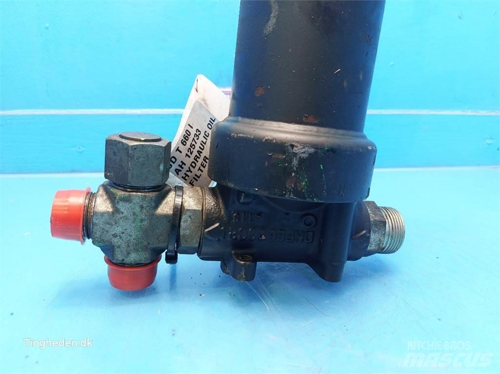 John Deere T660I Hydraulics