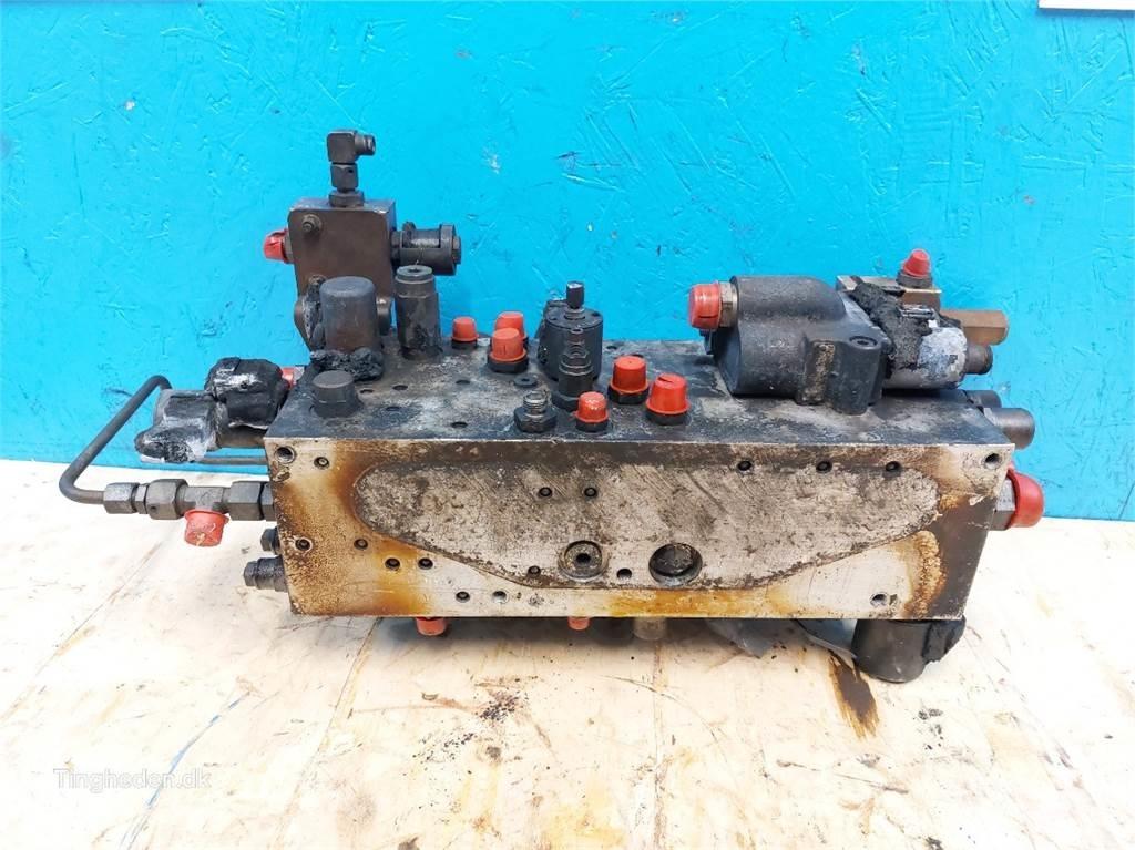 Krone Big X 360 Hydraulics