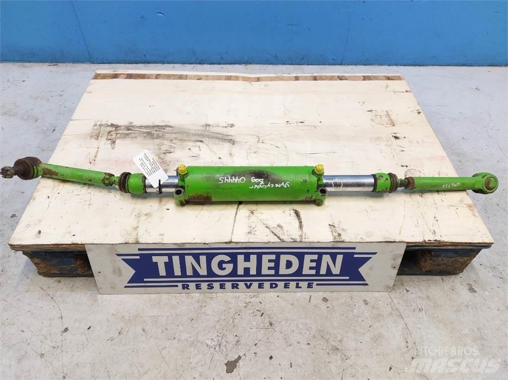 Merlo P38.10 Hydraulics