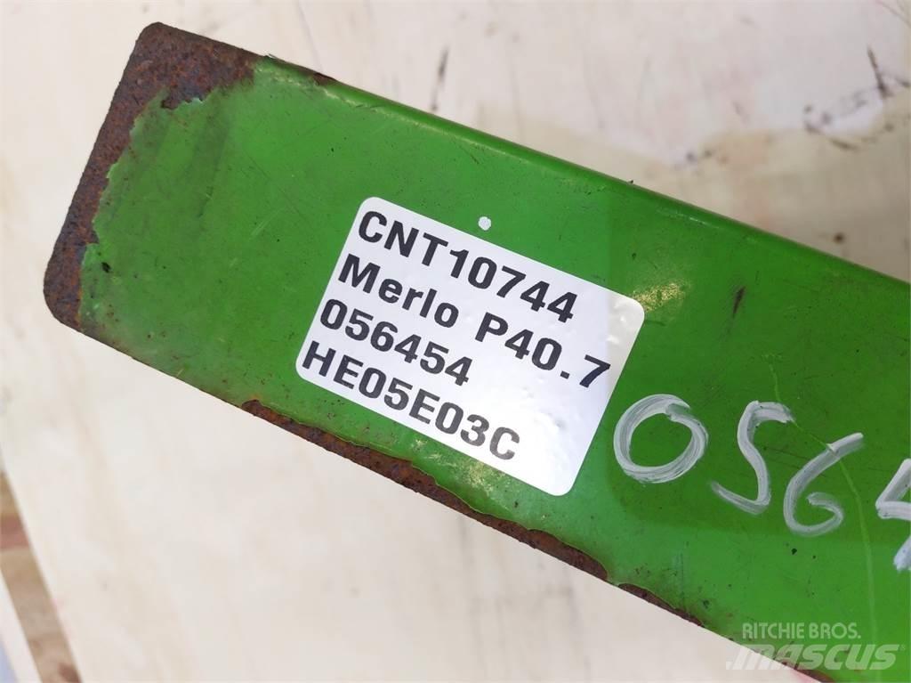 Merlo P40.7 Puinbakken