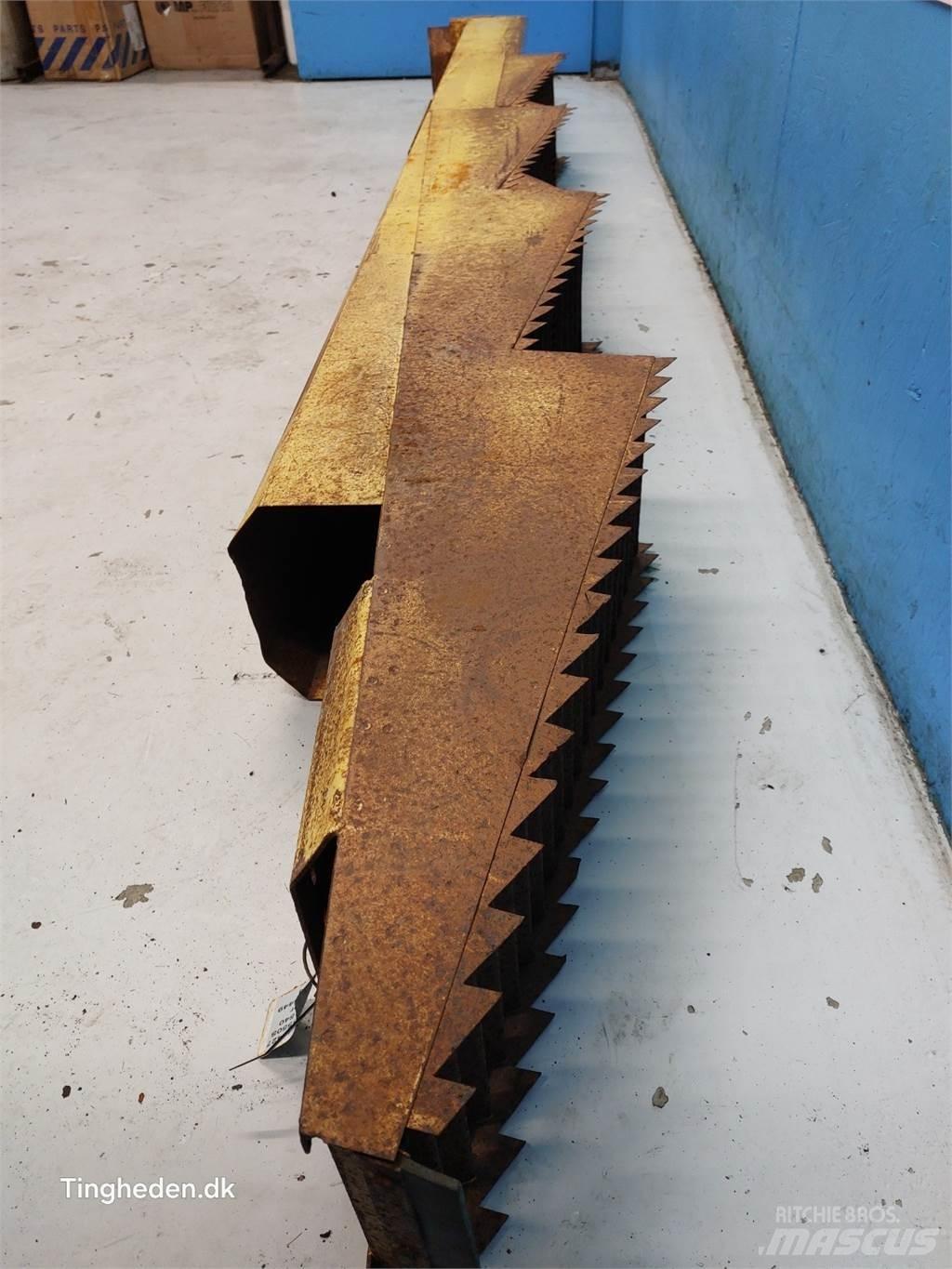 New Holland 1540 Accessoires voor maaidorsmachines