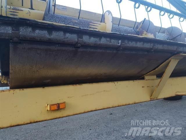 New Holland 24 Accessoires voor maaidorsmachines