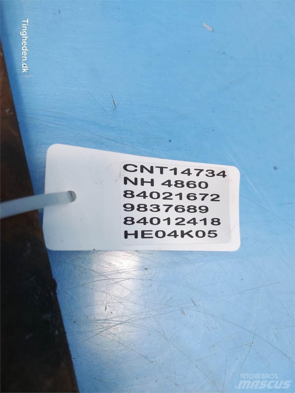New Holland 4860 Electronics
