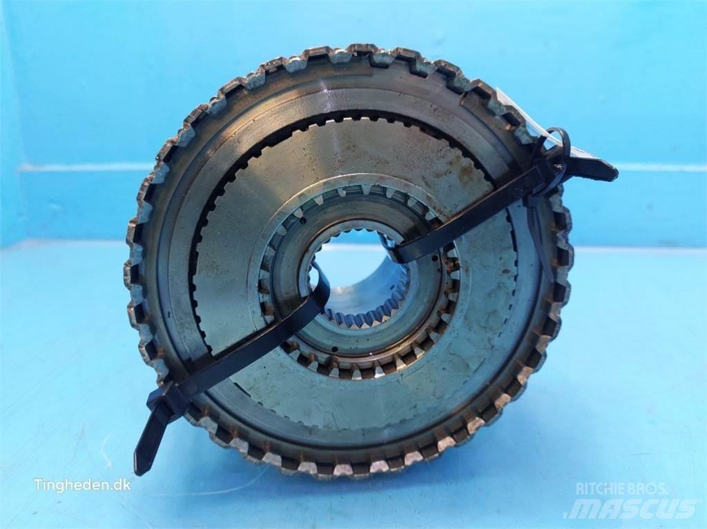 New Holland 6640 Transmissie