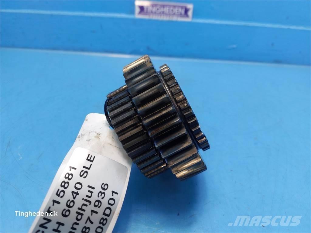New Holland 6640 Transmissie