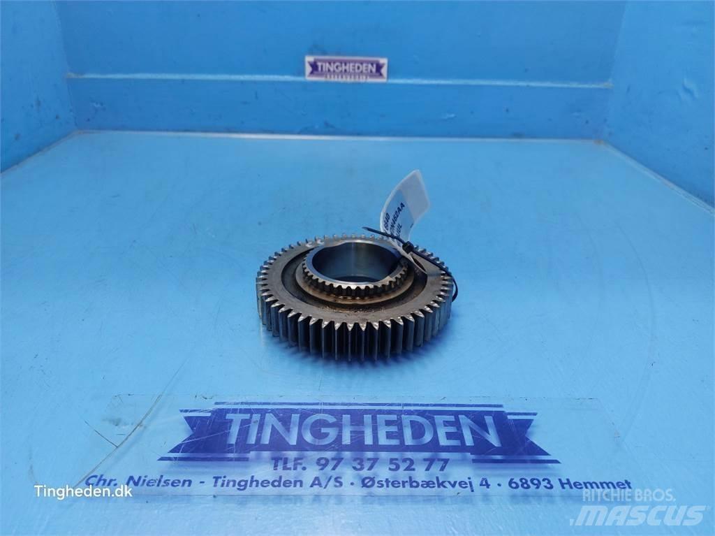 New Holland 6640 Transmissie